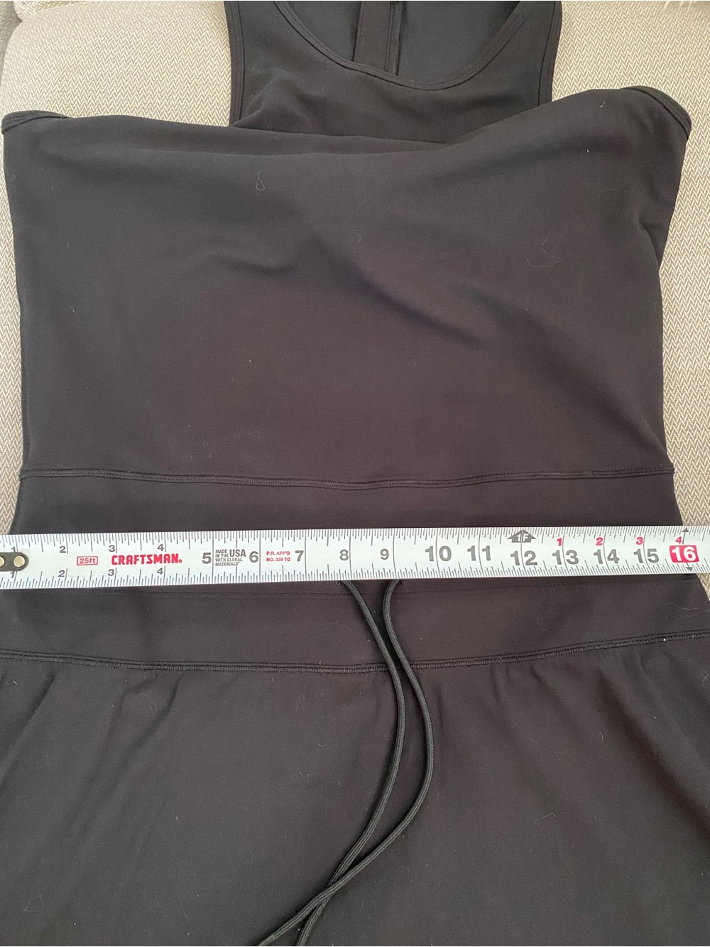Vuori Daily Tennis Dress in Black Women’s Size Large Built in Shorts - Picture 10 of 13
